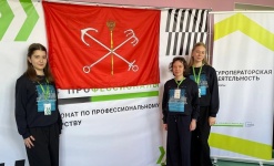 Москва. Серебряная медаль в итоговых соревнованиях чемпионата «Профессионалы» 2024 по компетенции «Туроператорская деятельность» Юниоры